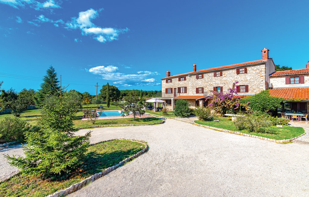 Feriehus - Pula-Sisan , Kroatia - CIZ123 1