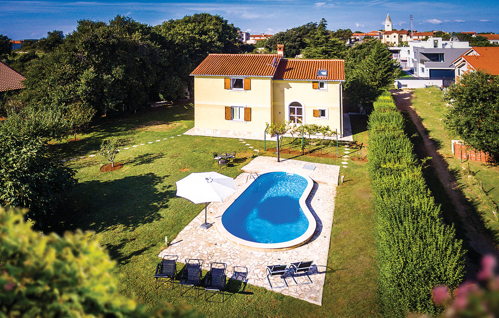 Ferienhaus - Pula-Sisan , Kroatien - CIZ184 1