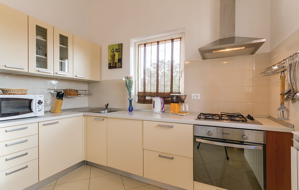 Ferienhaus - Liznjan , Kroatien - CIZ346 21