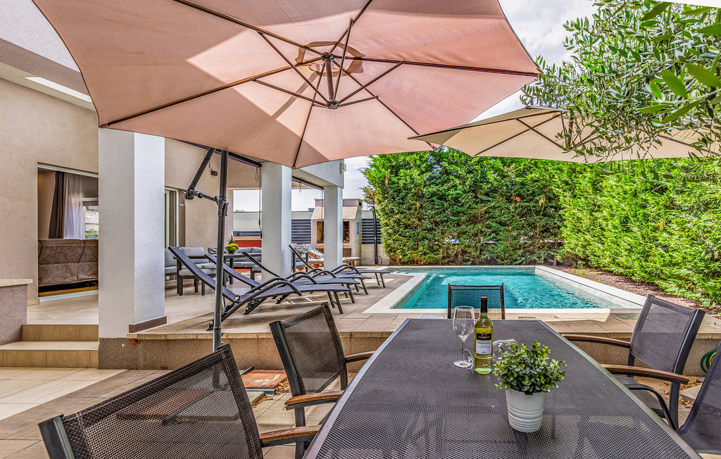 Ferienhaus - Pula-Sisan , Kroatien - CIZ336 13