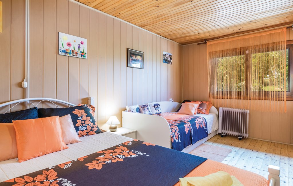 Semesterhus - Plitvicka jezera-Plaski , Kroatien - CKB275 33