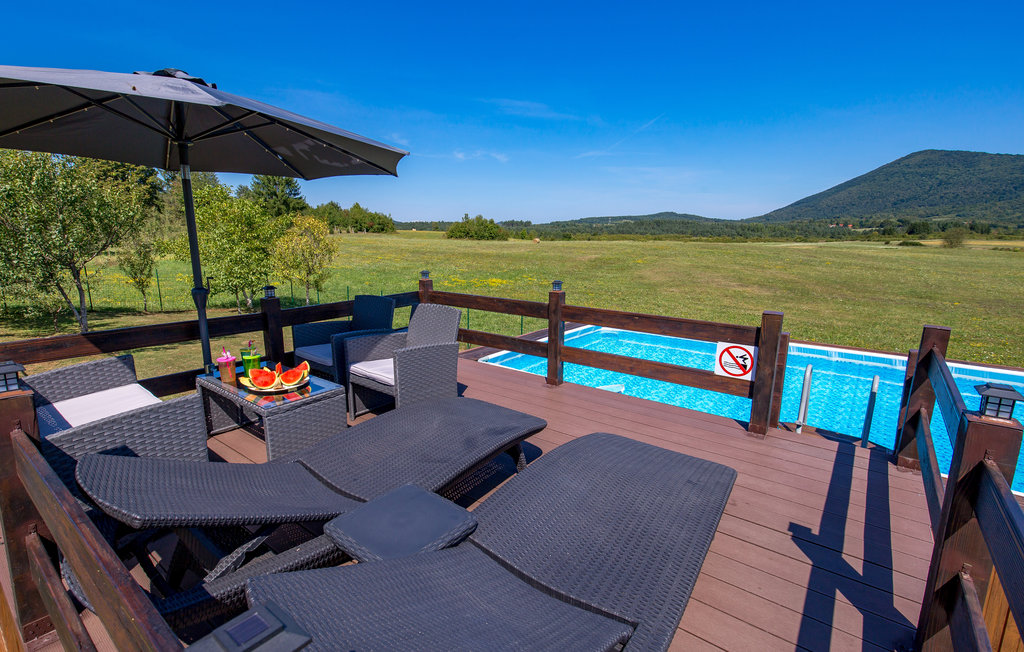 Semesterhus - Plitvicka jezera-Plaski , Kroatien - CKB275 18