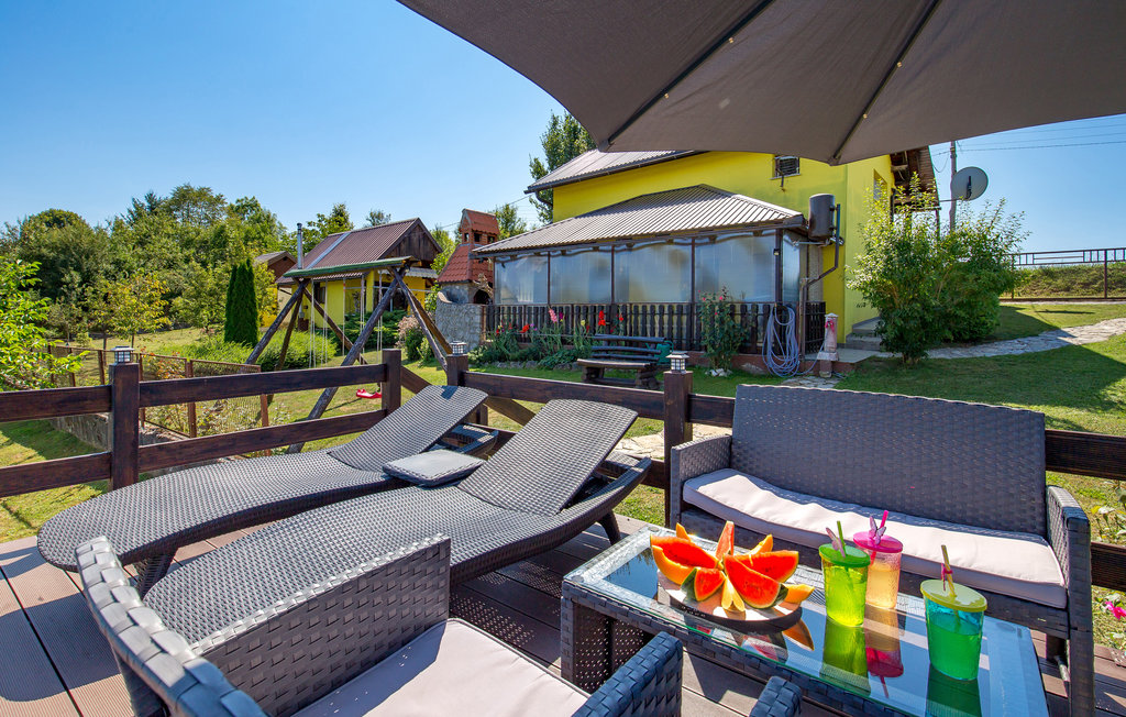 Semesterhus - Plitvicka jezera-Plaski , Kroatien - CKB275 19