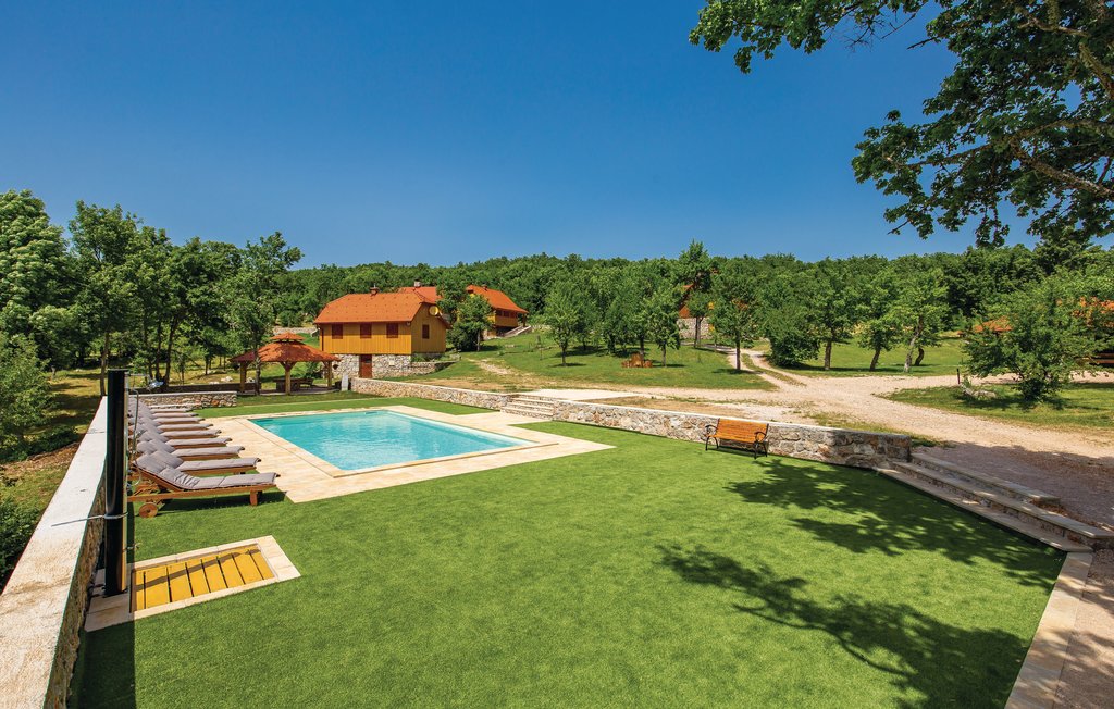 Feriehuse - Lika-Perusic , Kroatien - CKB294 10