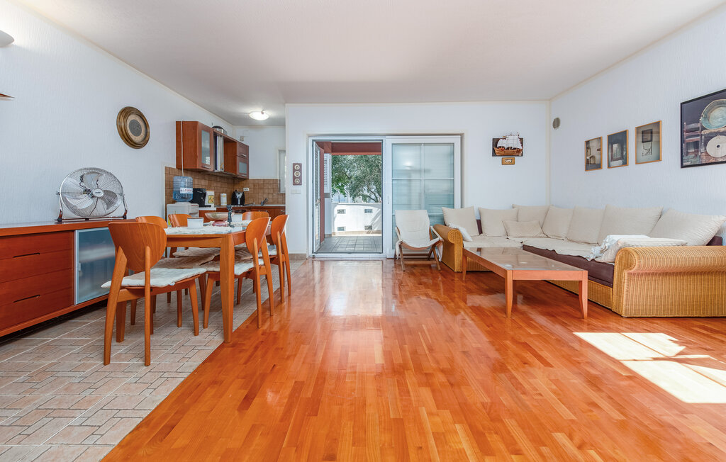 Kuća-za-odmor - Pag-Novalja , Hrvatska - CKD017 5