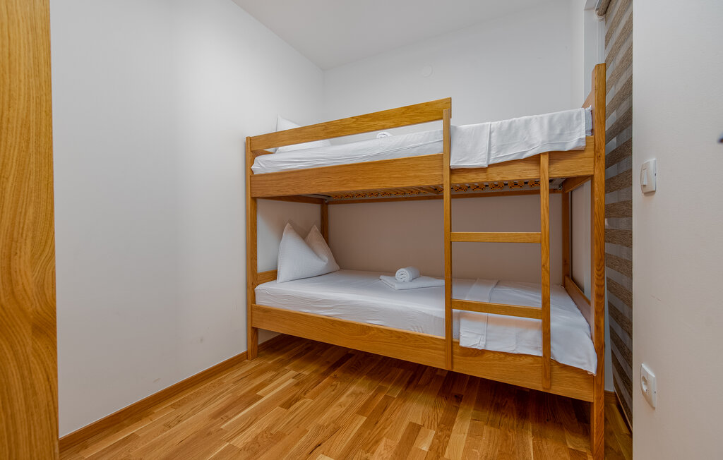 
Holiday rental - Pag - Metajna , Croatia - CKD050 17