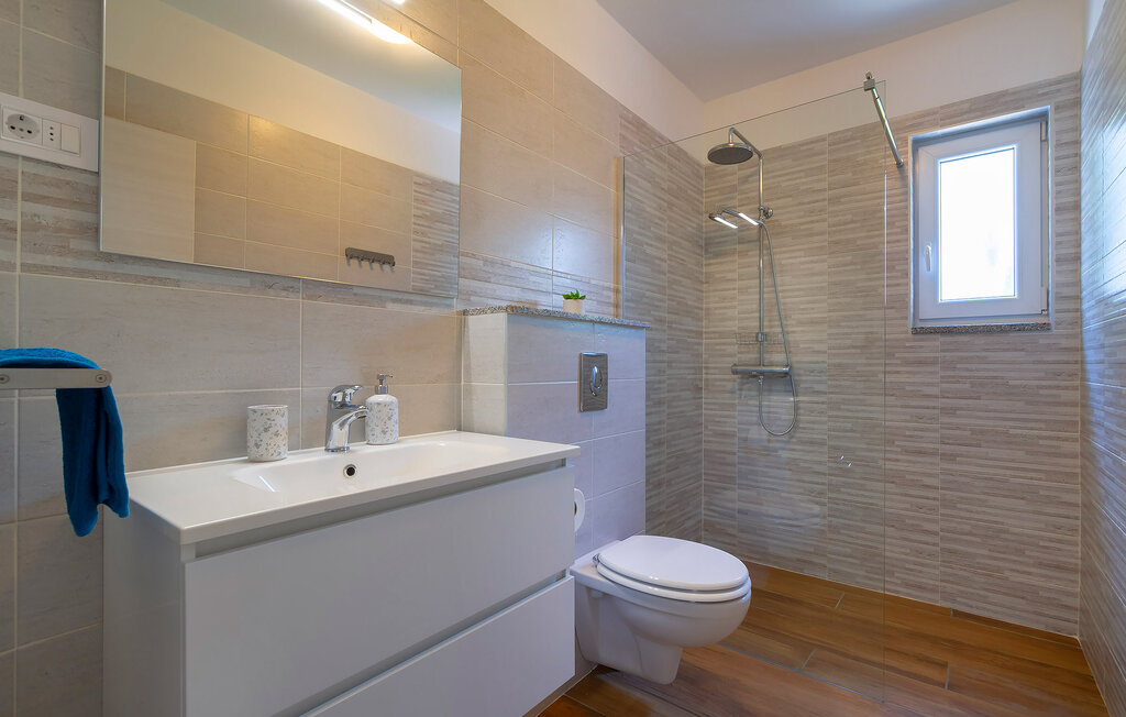 Ferienhaeuser - Krk - Malinska , Kroatien - CKI614 30