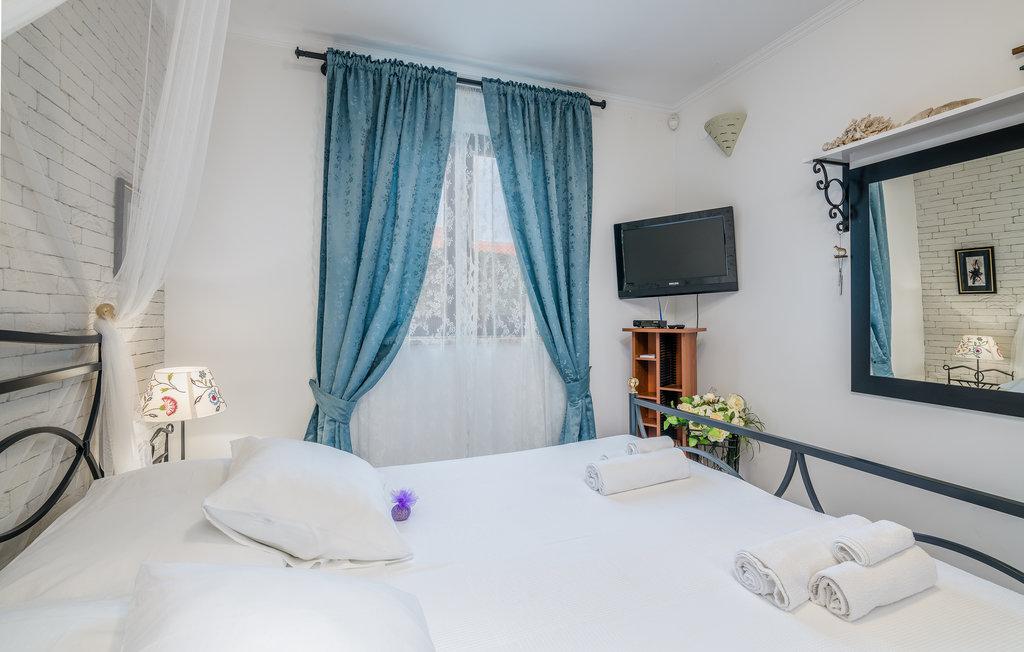 Ferienhaus - Krk-Njivice , Kroatien - CKK755 38