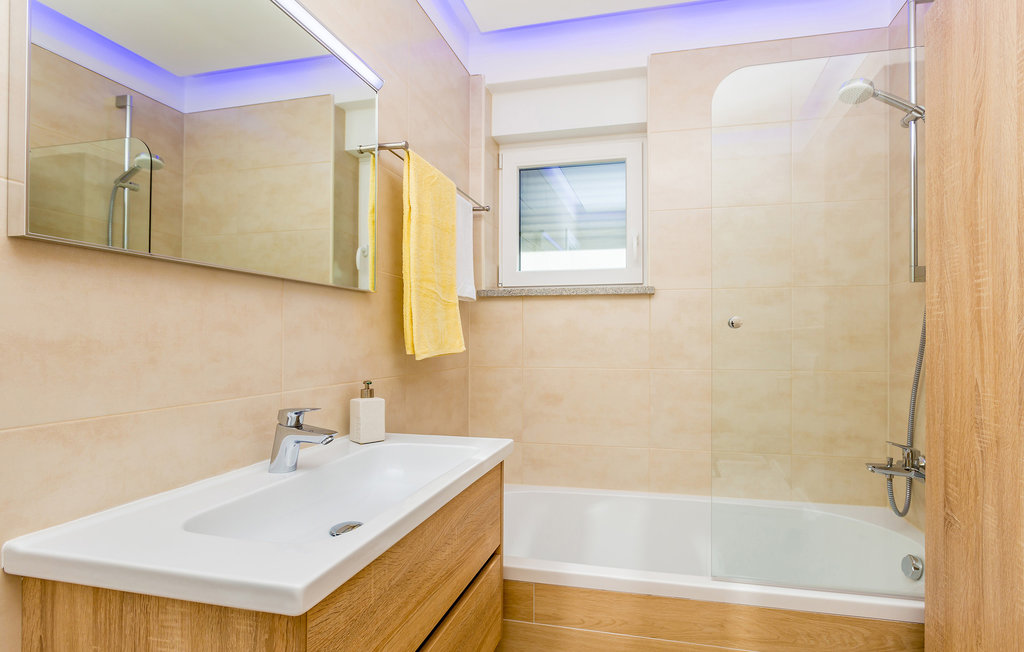 Ferienhaus - Krk-Malinska , Kroatien - CKK970 35