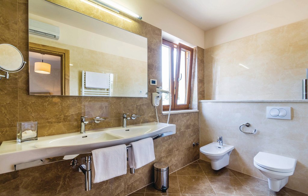 Feriehus - Krk-Turcic , Kroatia - CKK546 38