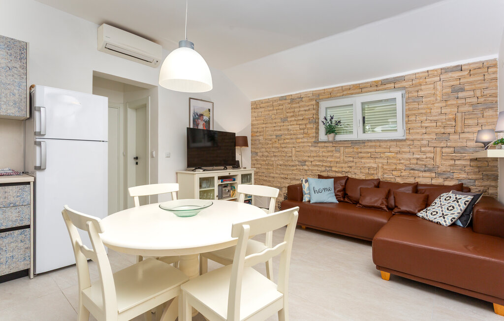 Feriehuse - Krk-Njivice , Kroatien - CKK374 3