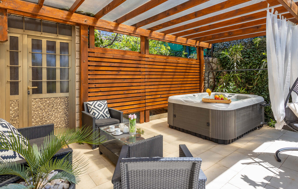 Feriehuse - Novi Vinodolski , Kroatien - CKN532 1