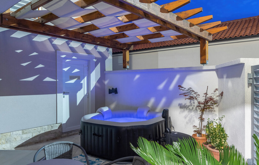 Feriehuse - Novi Vinodolski , Kroatien - CKN520 2