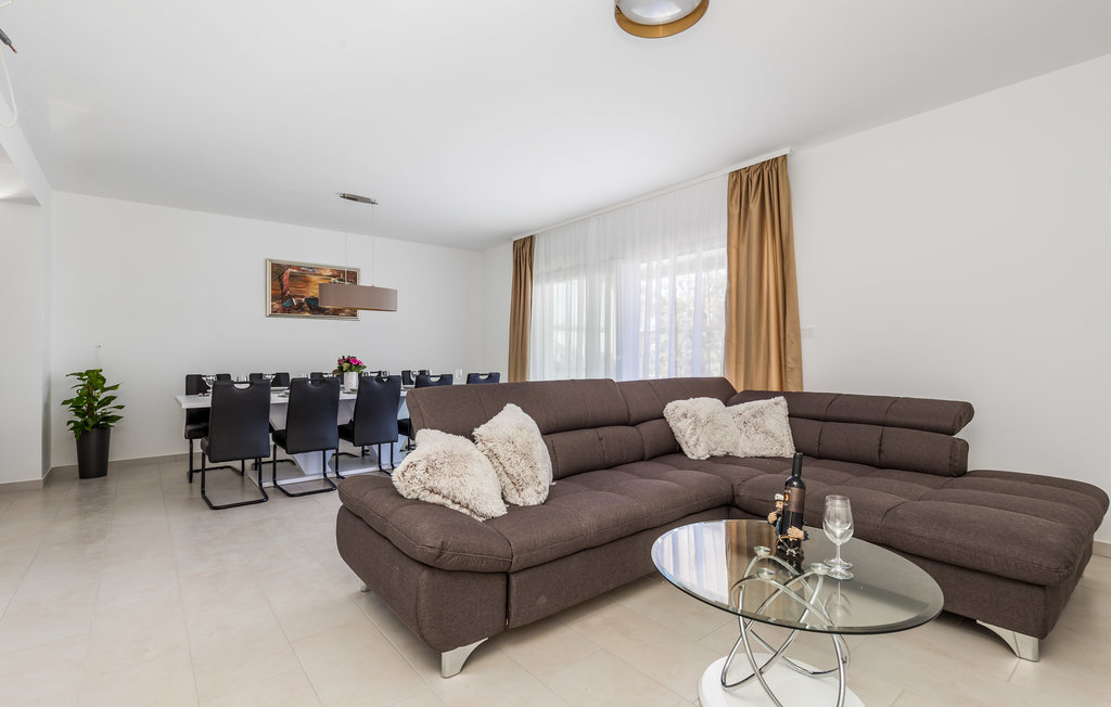 Ferienhaus - Rab-Mundanije , Kroatien - CKR606 3