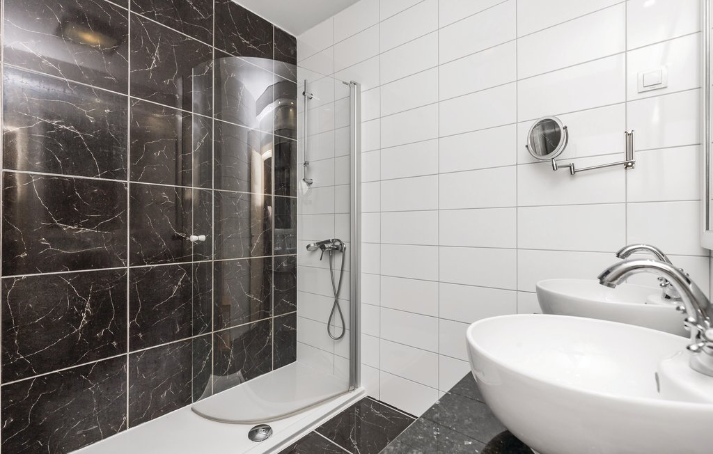 Ferienhaus - Rab-Kampor , Kroatien - CKR330 45