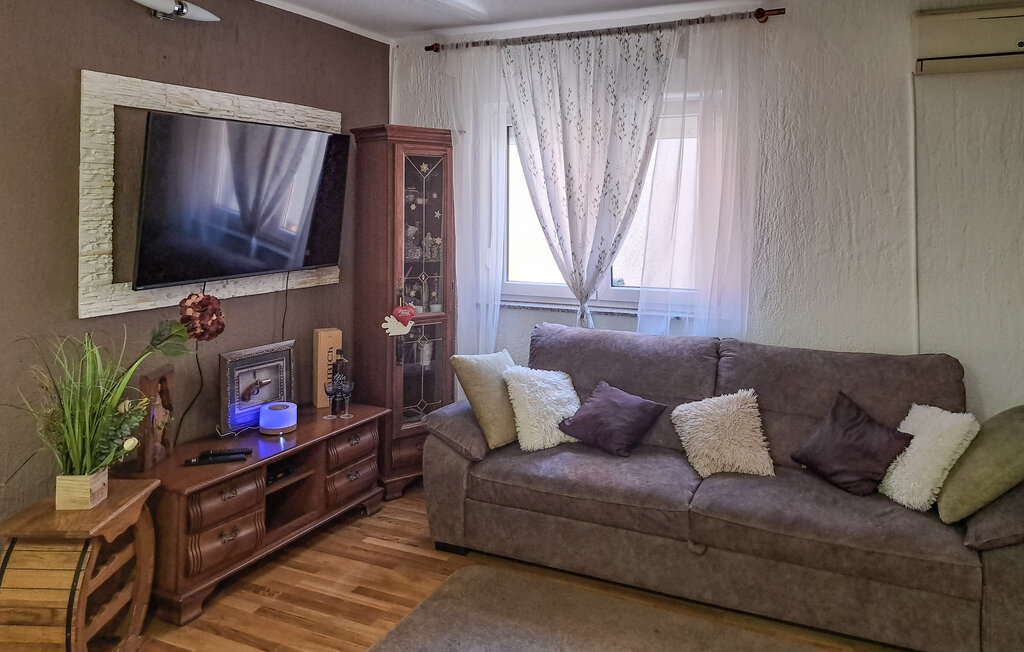 Feriehus - Senj , Kroatia - CKV250 2