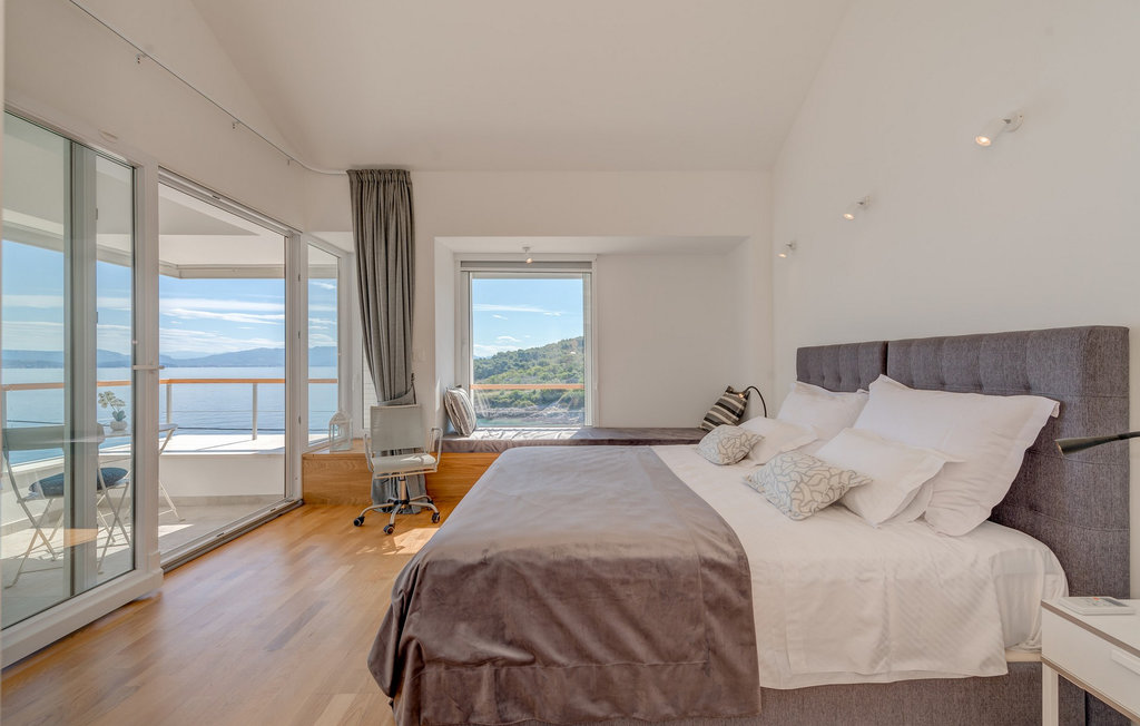 Ferienhaus - Grohote , Kroatien - CLD321 42