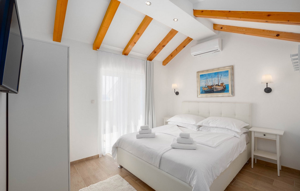 Semesterhus - Omis-Pisak , Kroatien - CLD769 33