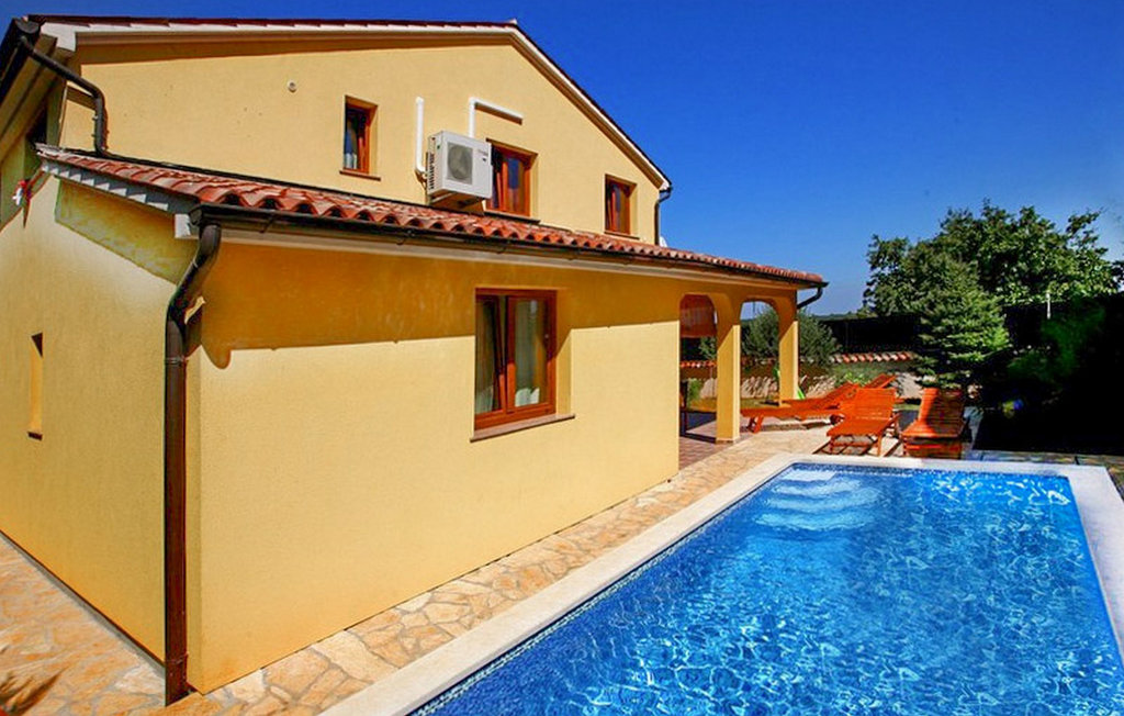 Feriehuse - Pula , Kroatien - CLI069 8