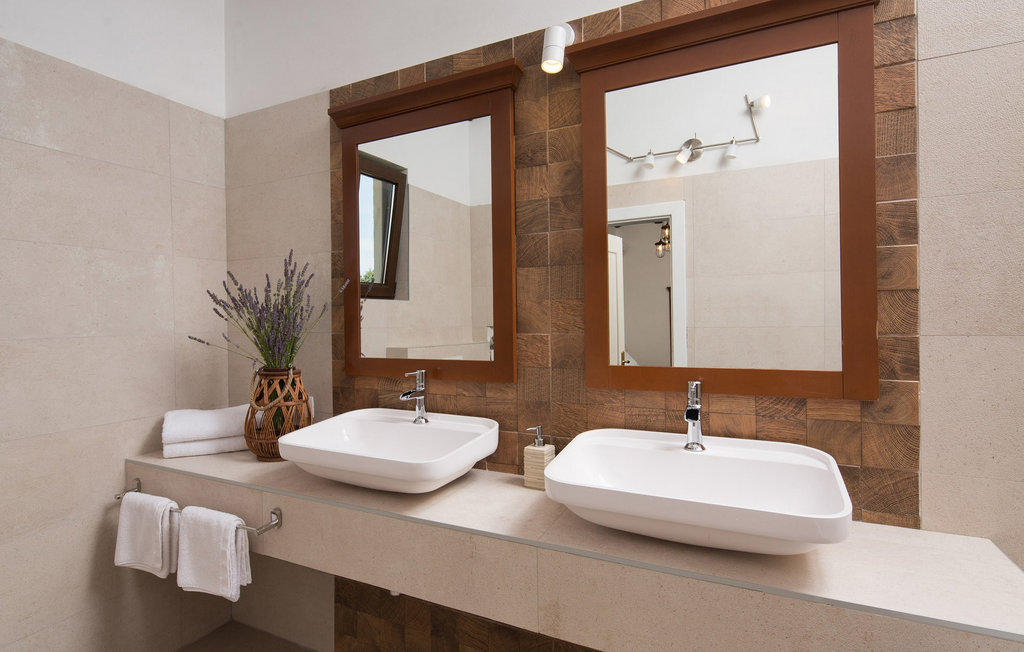 Feriehus - Visnjan , Kroatia - CLI073 21