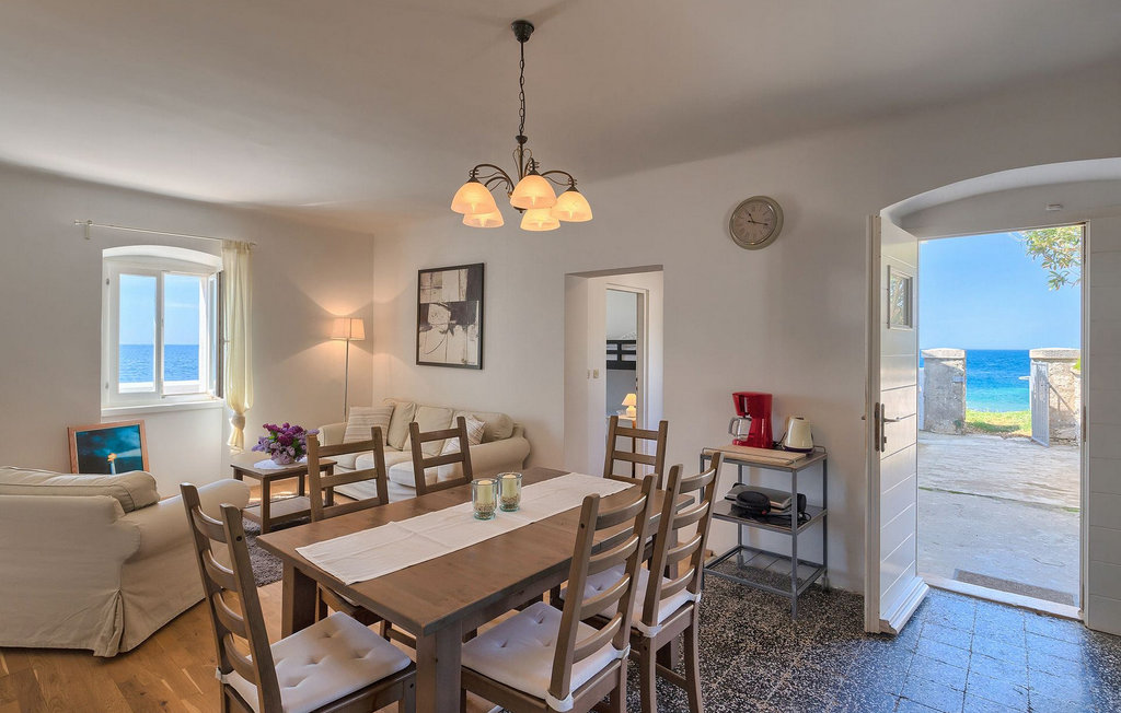 Semesterhus - Pula , Kroatien - CLI240 3