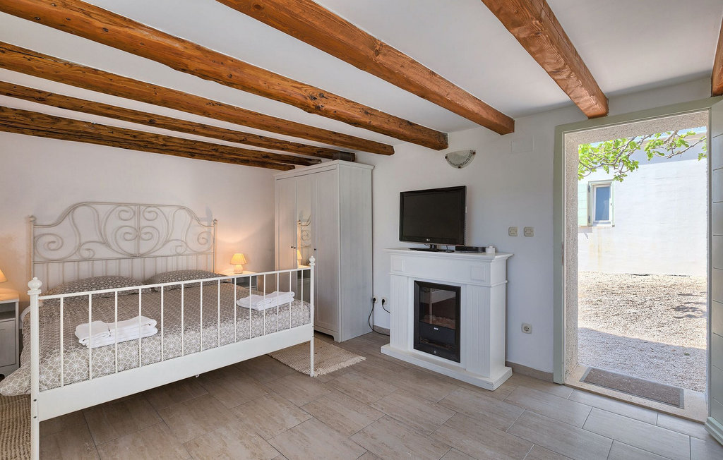 Semesterhus - Pula , Kroatien - CLI240 54