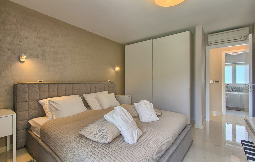 Semesterhus - Rovinj , Kroatien - CLI357 40