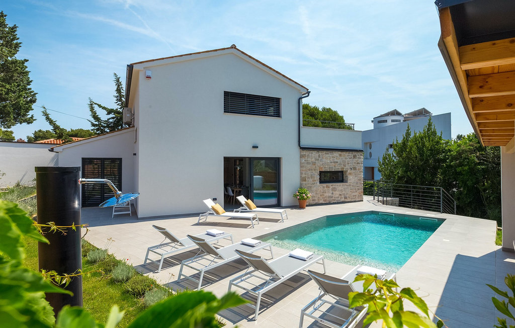 Feriehuse - Pula , Kroatien - CLI546 10