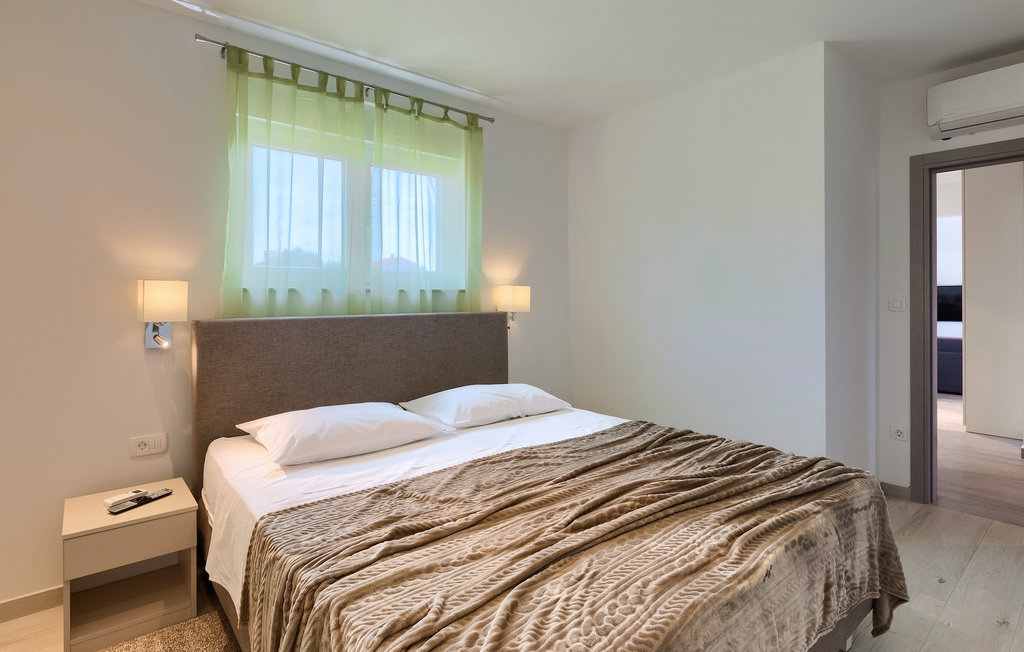 Feriehuse - Pula , Kroatien - CLI563 4