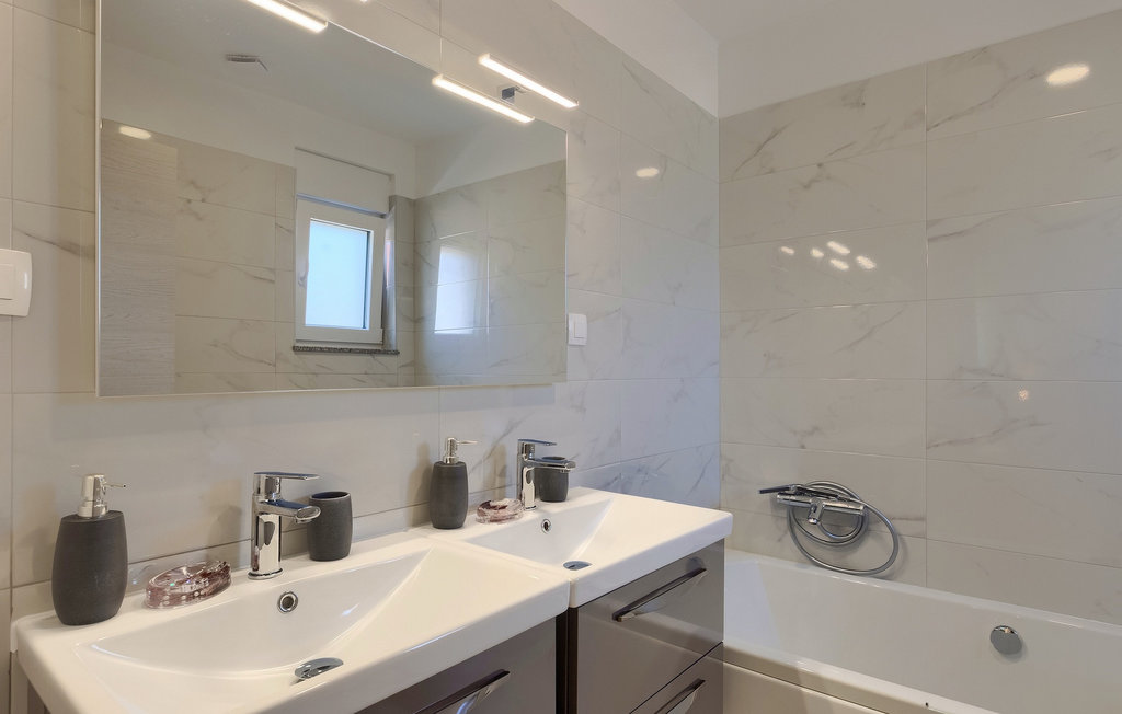 Feriehuse - Pula , Kroatien - CLI563 31