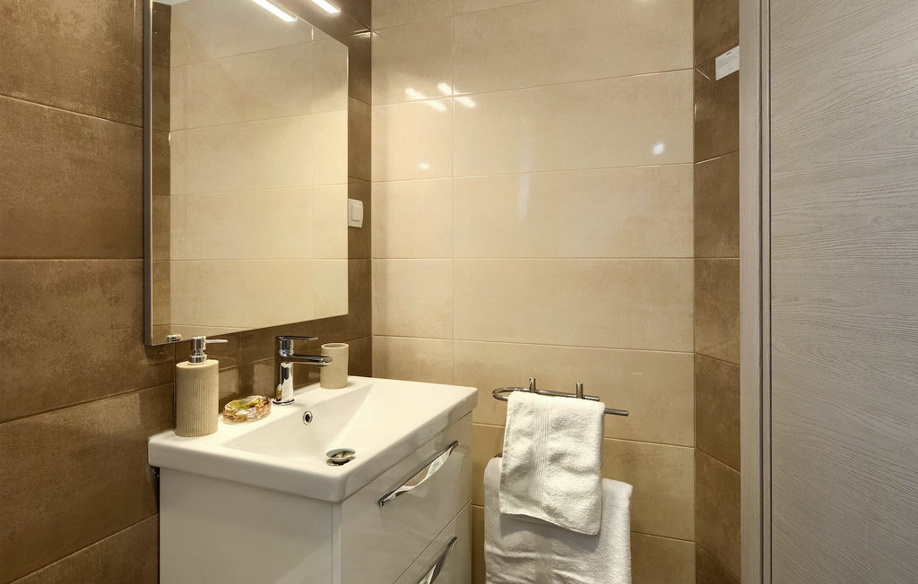 Feriehuse - Pula , Kroatien - CLI563 32