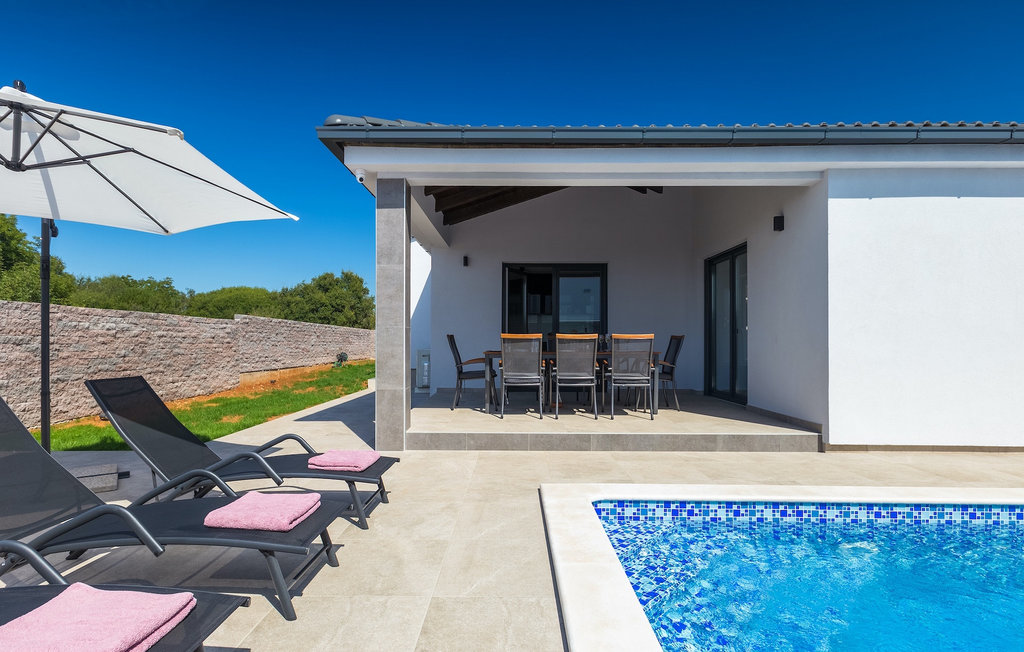 Feriehuse - Pula , Kroatien - CLI563 1