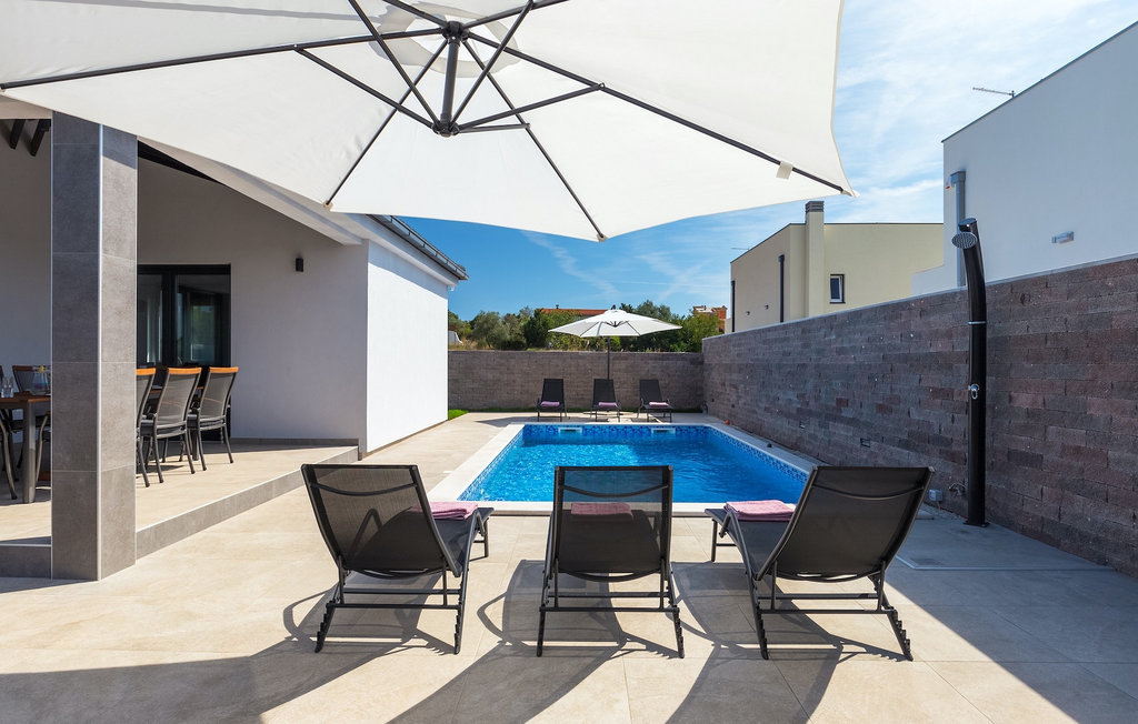 Feriehuse - Pula , Kroatien - CLI563 5