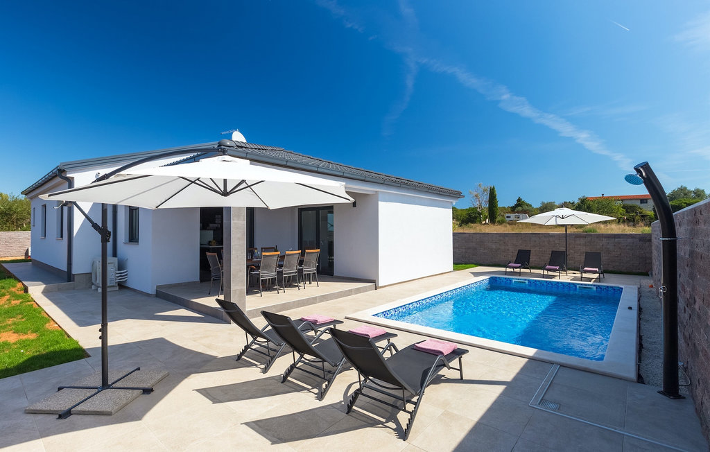 Feriehuse - Pula , Kroatien - CLI563 8