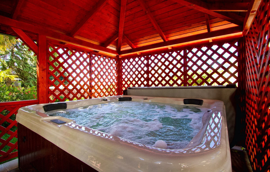 Feriehus - Pula , Kroatia - CLI269 56