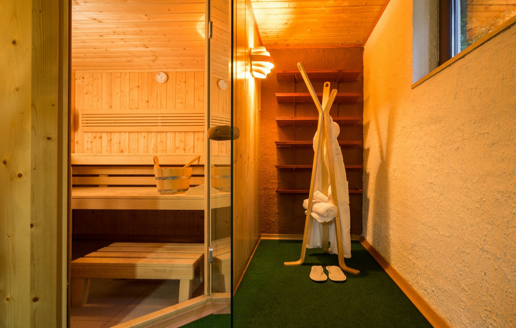 Feriehus - Pula , Kroatia - CLI269 57