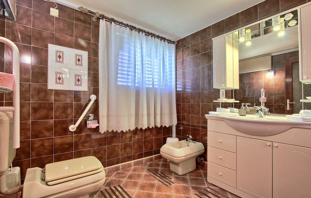 Feriehus - Pula , Kroatia - CLI269 51