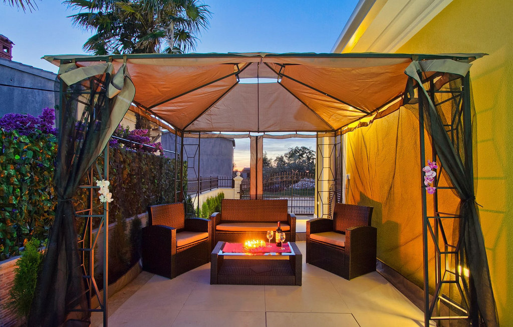 Feriehus - Banjole , Kroatia - CLI327 5