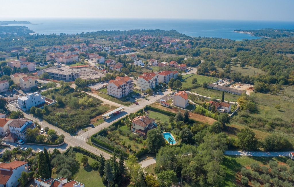 Feriehus - Porec , Kroatia - CLI769 55