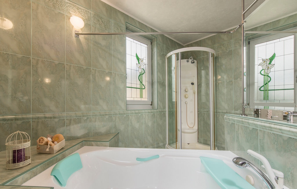 Feriehus - Porec , Kroatia - CLI769 50