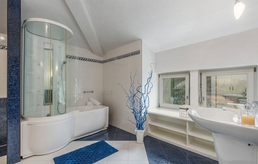 Feriehus - Porec , Kroatia - CLI769 52