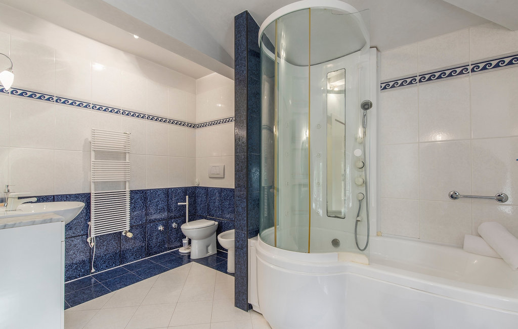 Feriehus - Porec , Kroatia - CLI769 53