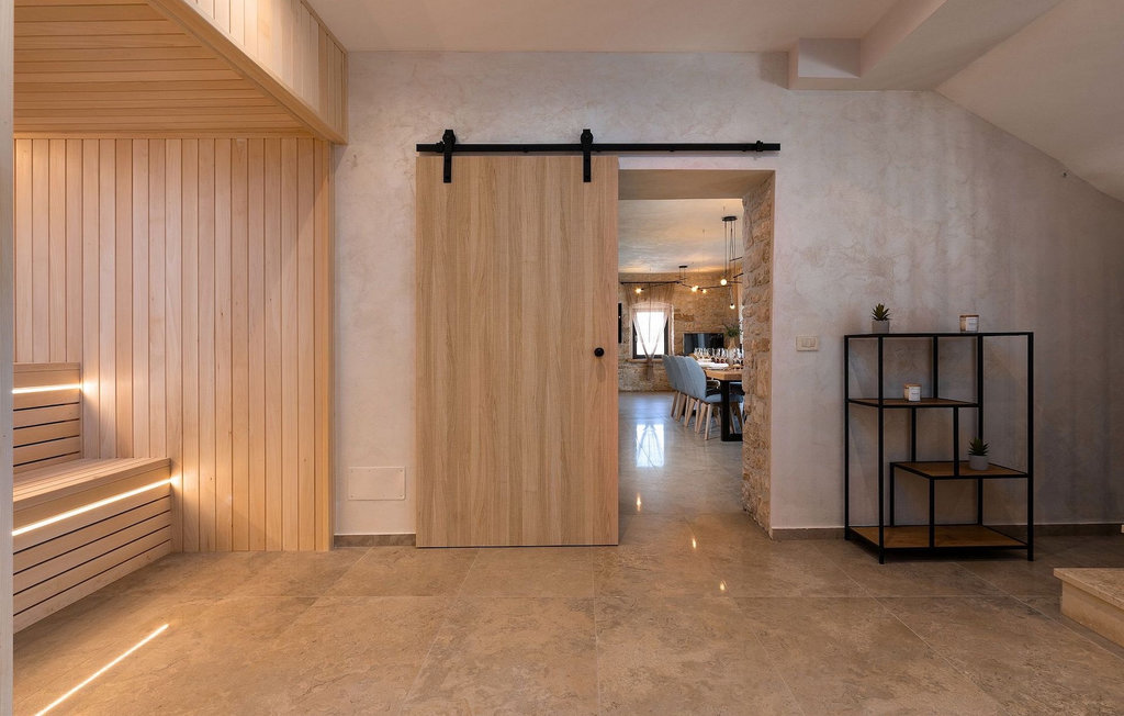 Feriehuse - Tinjan , Kroatien - CLI876 60