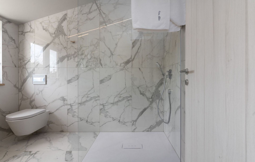 Feriehuse - Tinjan , Kroatien - CLI876 54