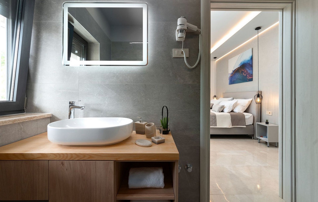 Feriehuse - Tinjan , Kroatien - CLI876 58