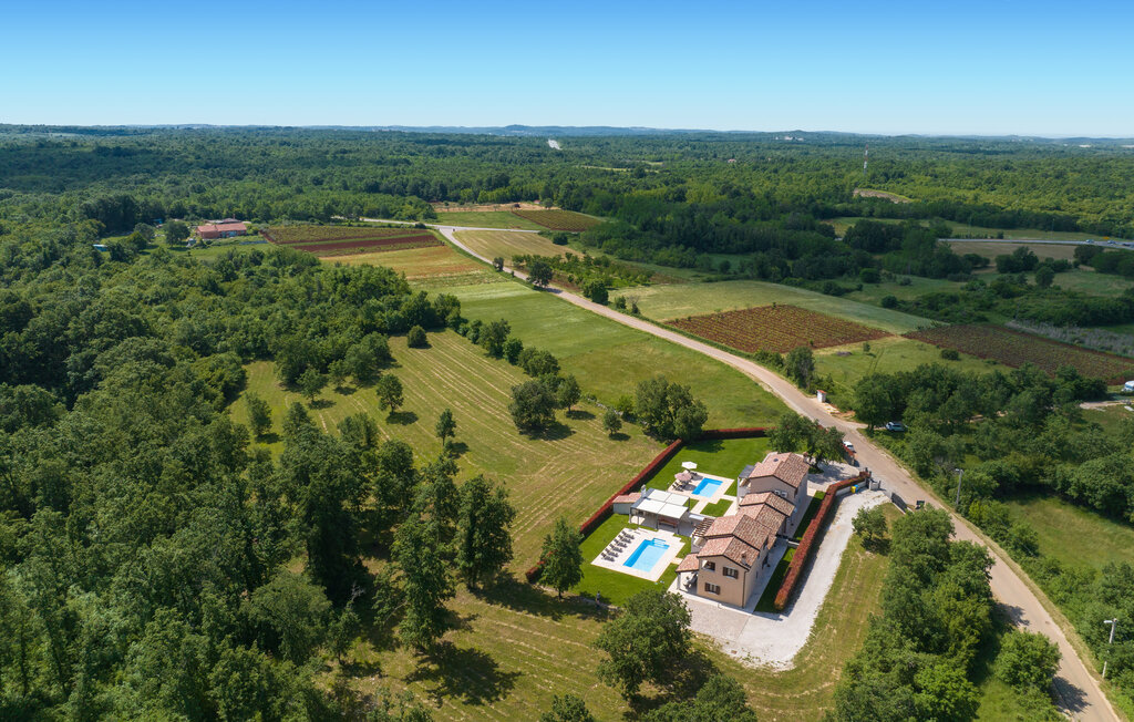 Semesterhus - Porec , Kroatien - CLI347 9