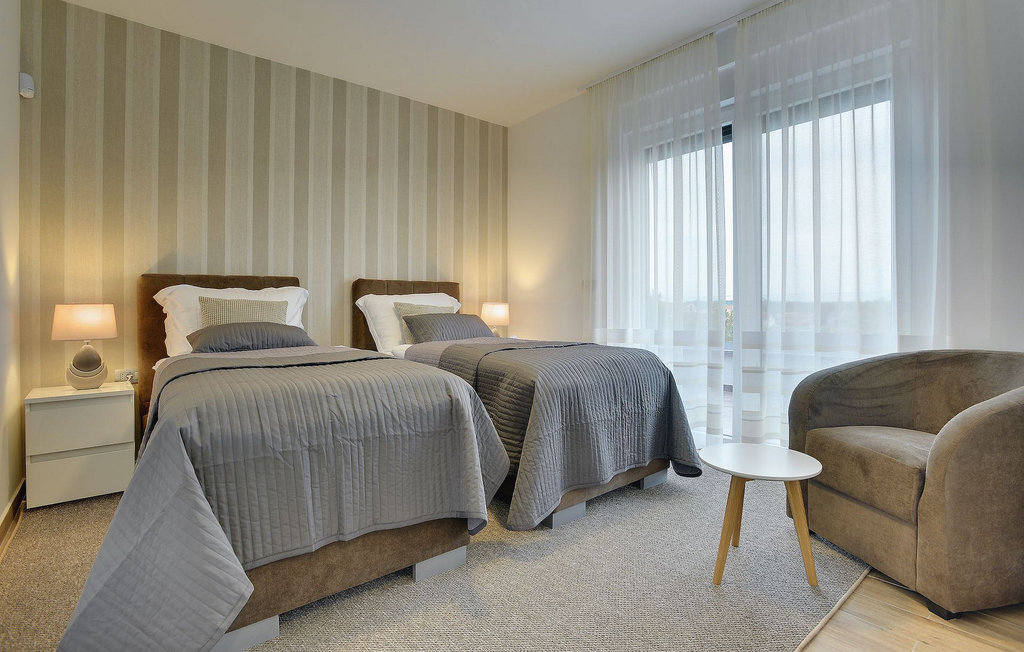 Feriehuse - Pula , Kroatien - CLS015 29