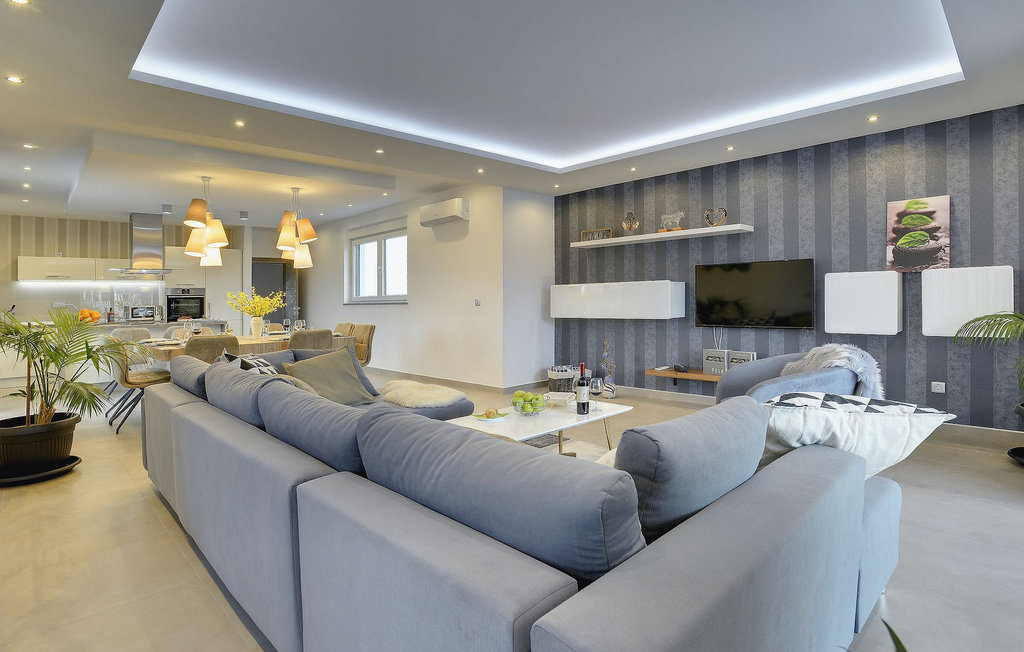 Feriehuse - Pula , Kroatien - CLS015 23