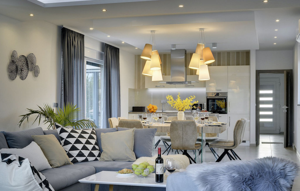 Feriehuse - Pula , Kroatien - CLS015 24