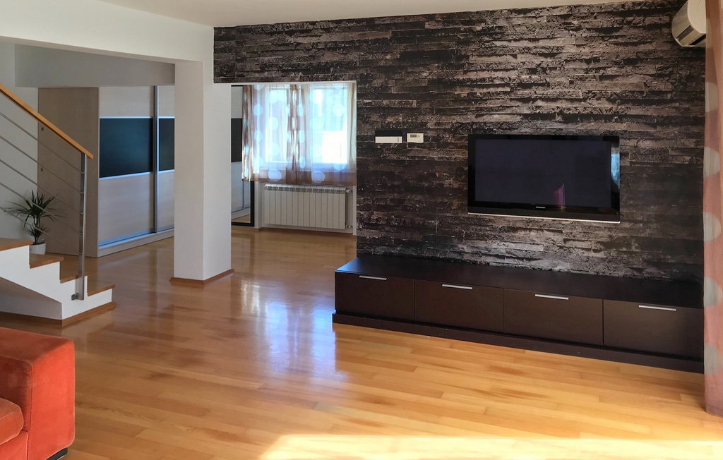 Feriehuse - Pula , Kroatien - CLS434 18